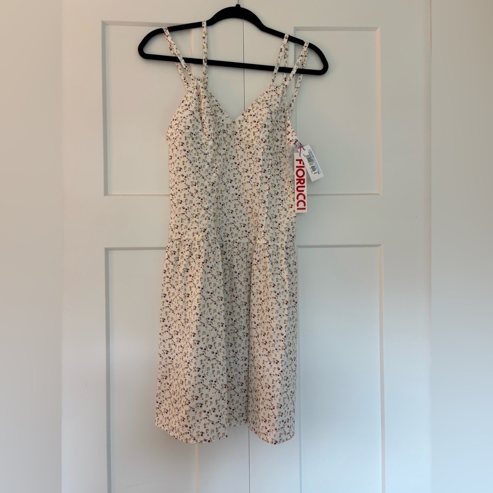 Fiorucci Women’s White Floral Short Sundress Dress Size 42 NWT